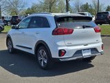 Certified 2022 Kia Niro LXS image 4