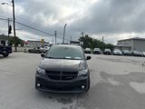 Used 2019 Dodge Grand Caravan GT image 2
