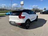 Used 2019 Volvo XC40 T5 R-Design image 5