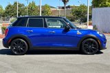 Used 2019 MINI Cooper 4-Door Hardtop image 3