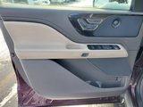 Used 2021 Lincoln Aviator Reserve w/ Elements Package Plus image 6