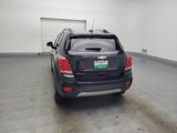 Used 2019 Chevrolet Trax LT w/ LT Convenience Package image 6