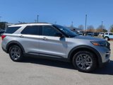 Certified 2022 Ford Explorer XLT w/ Equipment Group 202A image 2
