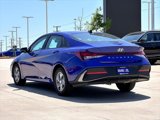 Used 2025 Hyundai Elantra SE image 5
