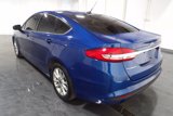 Used 2017 Ford Fusion SE w/ Fusion SE Technology Package image 5