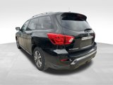 Used 2020 Nissan Pathfinder SL image 5