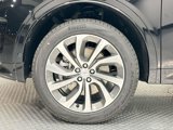 New 2025 Land Rover Discovery Sport S image 4