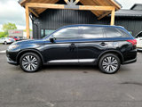 Used 2020 Mitsubishi Outlander SEL image 2