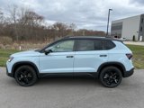 New 2025 Volkswagen Taos SE image 4
