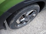 Used 2023 Hyundai Venue SEL image 5