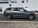 Used 2011 Buick Enclave CXL image 4