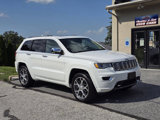 Used 2017 Jeep Grand Cherokee Overland image 2
