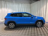 Certified 2022 Volkswagen Taos SE image 3