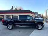 Used 2017 Ford F250 Lariat w/ Chrome Package image 4