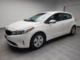 Used 2017 Kia Forte LX image 2