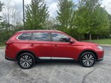 Used 2019 Mitsubishi Outlander AWD image 2