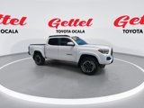 Used 2016 Toyota Tacoma SR5 image 2