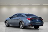 Used 2022 Toyota Avalon Touring image 5