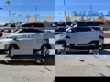 Used 2023 Kia Sorento EX w/ Panoramic Sunroof Package image 2