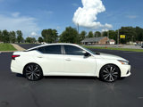 Used 2021 Nissan Altima 2.5 SR image 2