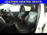 Used 2019 Jeep Cherokee Limited image 3