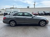 Used 2011 Mercedes-Benz E 350 4MATIC Sedan image 4