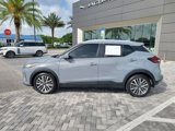 Used 2023 Nissan Kicks SV image 2