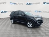 Used 2017 Ford Explorer XLT image 2