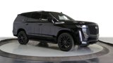Used 2024 Cadillac Escalade Premium Luxury image 2