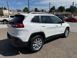 Used 2017 Jeep Cherokee Limited image 3