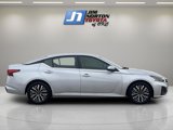 Used 2023 Nissan Altima 2.5 SV image 4