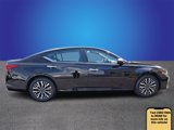 Used 2024 Nissan Altima 2.5 SV image 4