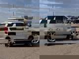 Used 2010 Cadillac Escalade Luxury image 2