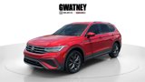 Used 2022 Volkswagen Tiguan SE image 3