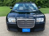 Used 2007 Chrysler 300 image 2