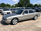 Used 1999 Jaguar XJ8 image 3