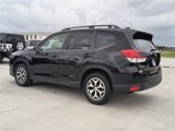 Used 2023 Subaru Forester Premium image 4