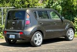 Used 2010 Kia Soul ! image 4