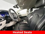 Used 2023 Chrysler Pacifica Touring-L image 2