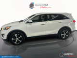 Used 2016 Kia Sorento EX image 2