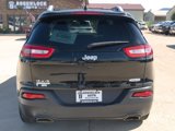 Used 2018 Jeep Cherokee Latitude Plus w/ Cold Weather Group image 4