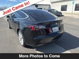 Used 2019 Tesla Model 3 Standard Range Plus image 3