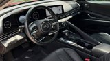 Used 2022 Hyundai Elantra Limited image 2
