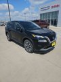 Used 2023 Nissan Rogue SV image 2