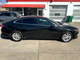 Used 2017 Chevrolet Malibu LT w/ Driver Confidence Package image 4