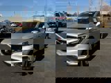 Used 2018 Buick Enclave Essence image 3