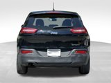 Used 2017 Jeep Cherokee Sport image 4