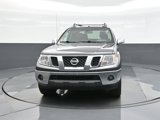 Used 2011 Nissan Frontier SL image 2
