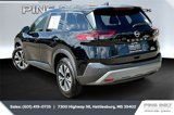 Used 2023 Nissan Rogue SV image 2