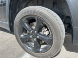Used 2021 Jeep Grand Cherokee L Laredo image 5